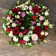 Loose colourful wreath 